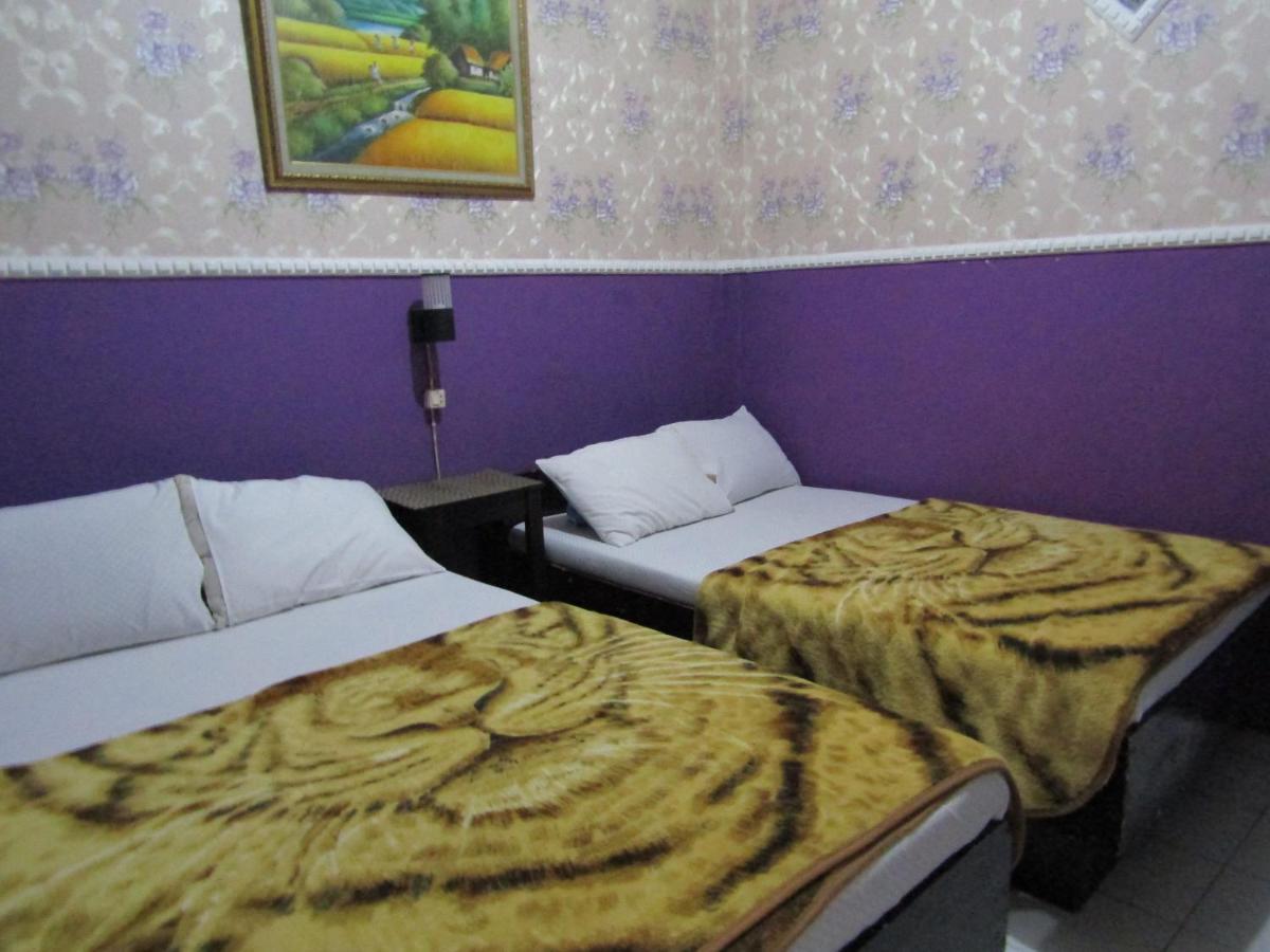 Penginapan Melati Sarangan Ngoại thất bức ảnh