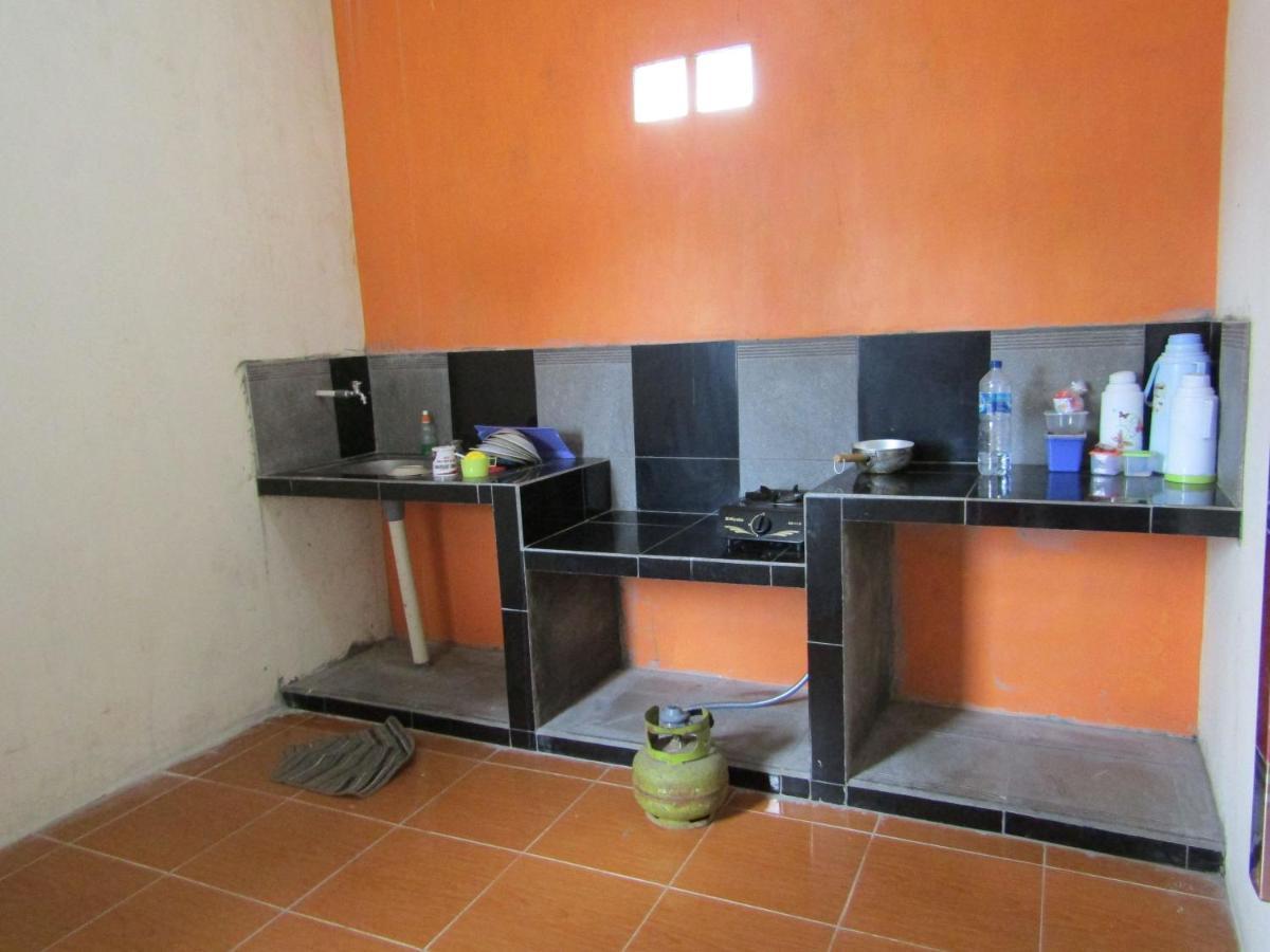 Penginapan Melati Sarangan Ngoại thất bức ảnh