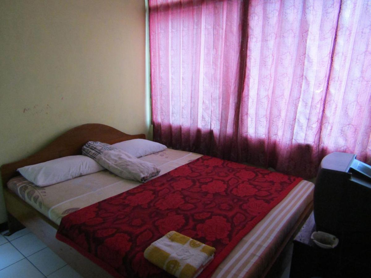 Penginapan Melati Sarangan Ngoại thất bức ảnh