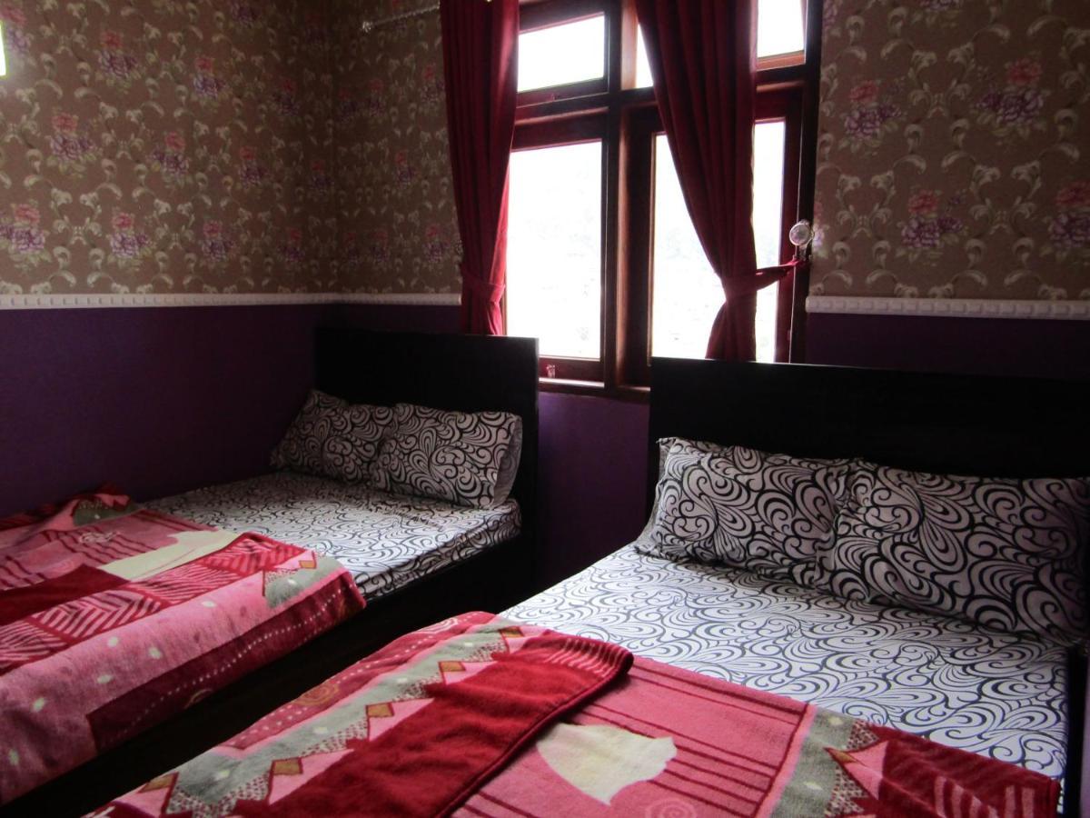 Penginapan Melati Sarangan Ngoại thất bức ảnh